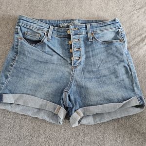 [Universal Thread] high rise midi jean shorts - size 6